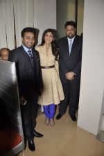 Shilpa Shetty, Raj Kundra at Satyug Gold event in Mumbai on 2nd April 2014